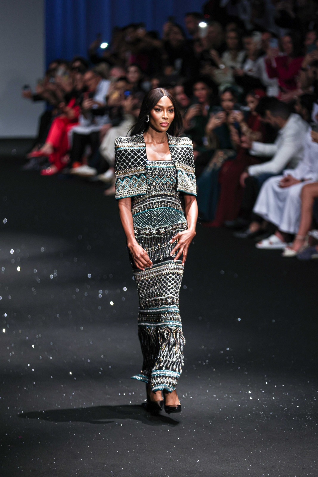 NAOMI-CAMPBELL_DUBAI-FASHION-WEEK